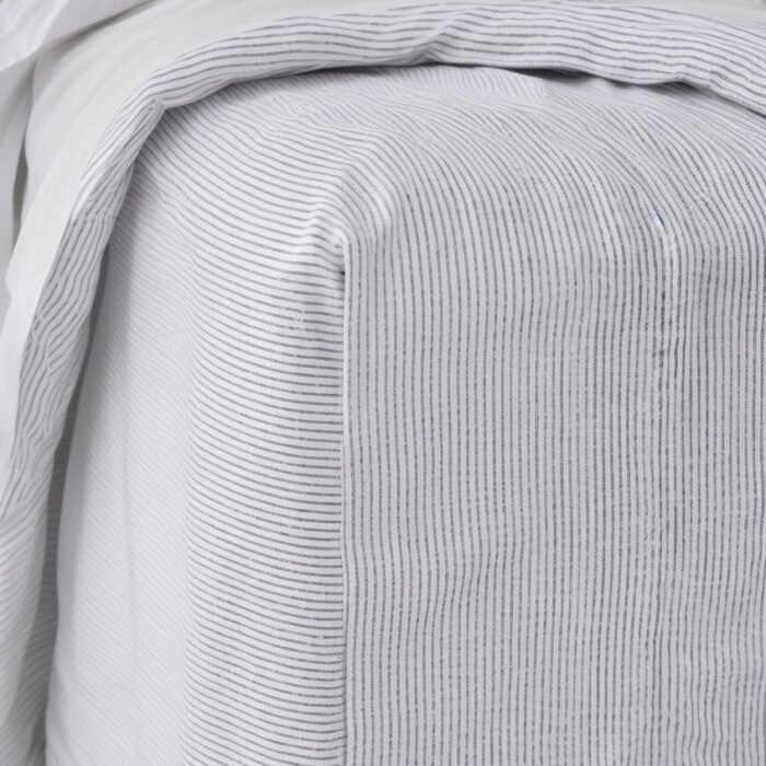 Prześcieradło lniane z gumką - w prążki