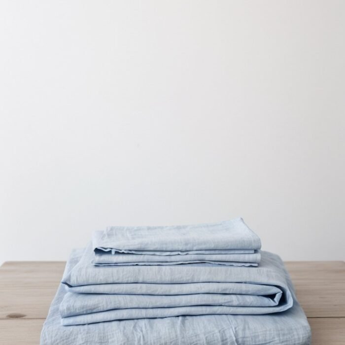 Komplet pościeli lnianej z poszewkami na poduszki - Sky